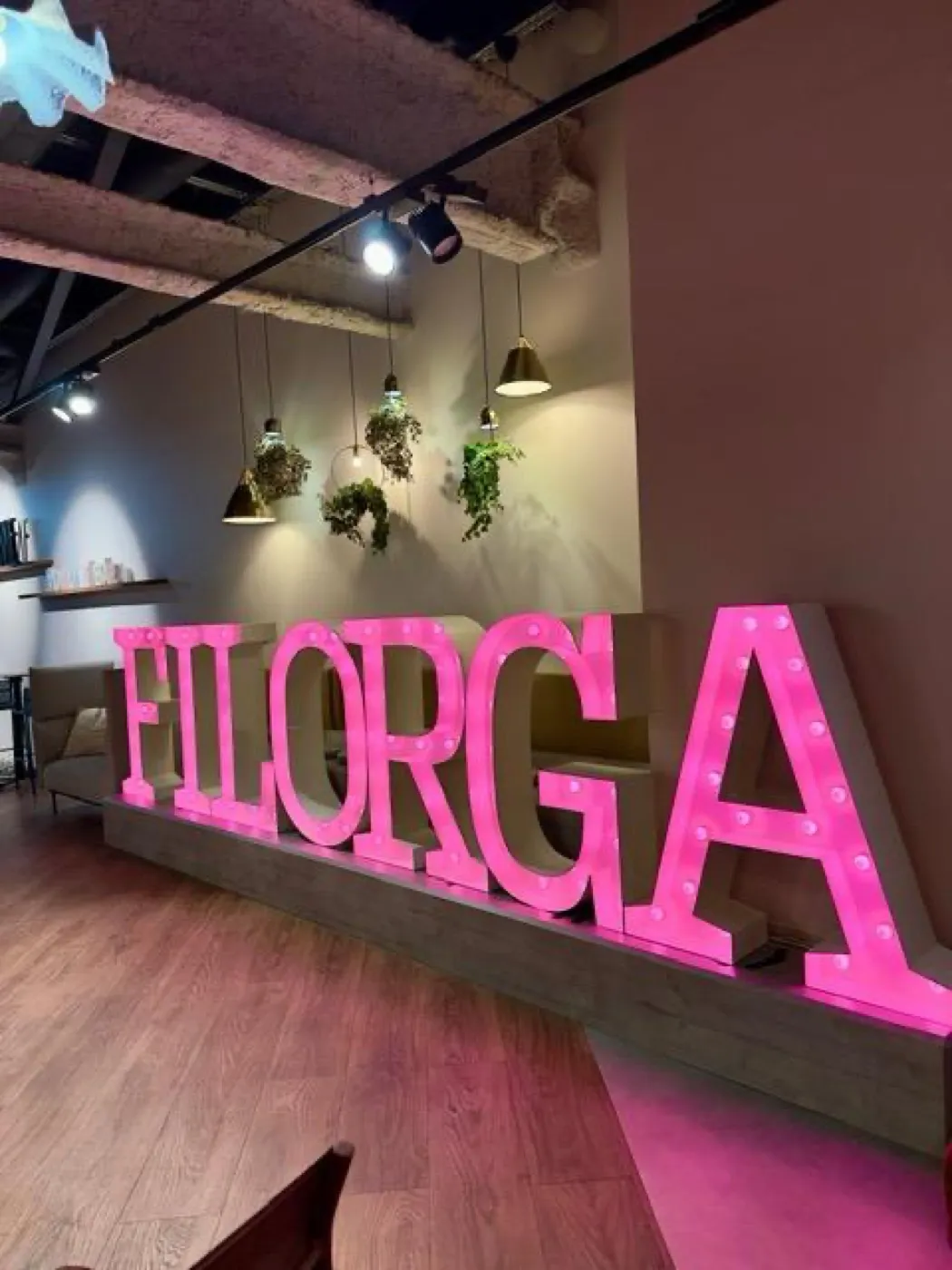 Filorga — scénographie lumineuse remise en état